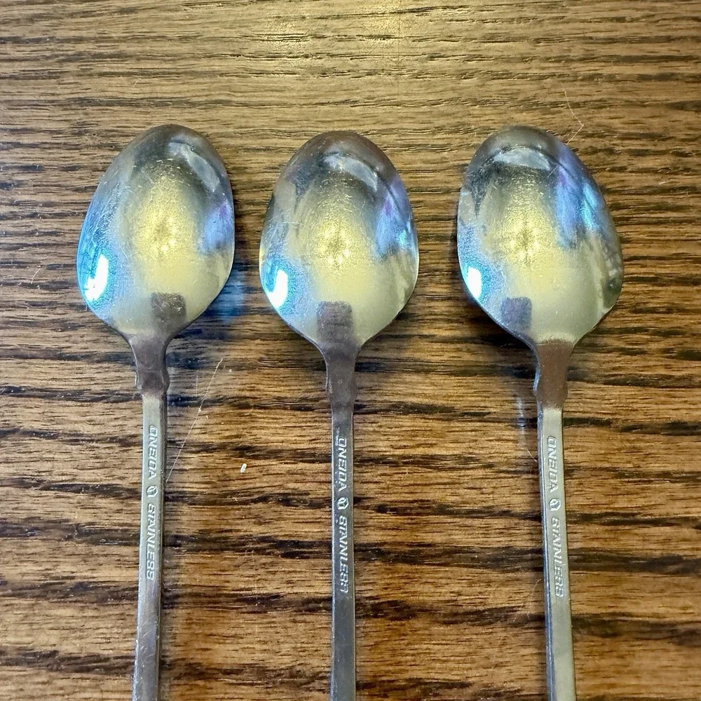 Oneida AMERICAN COLONIAL Stainless Steel Ice Teaspoons Set Of 3